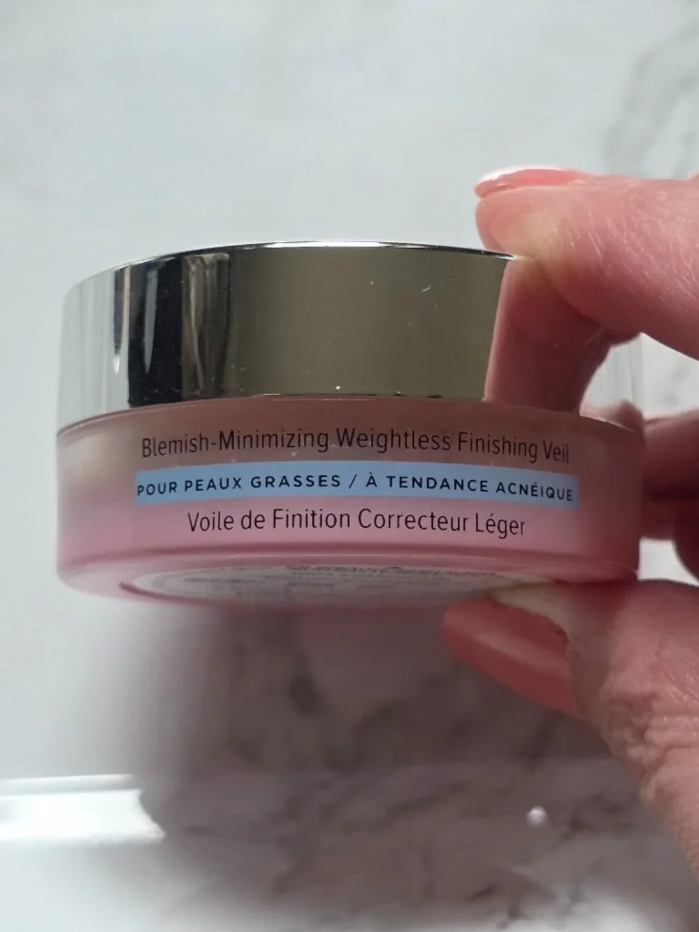 IT Cosmetics TRANSLUCENT Bye Bye Breakout Powder (0.24 oz.)